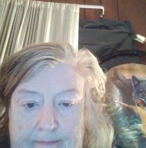 Meet your Posher, Kay